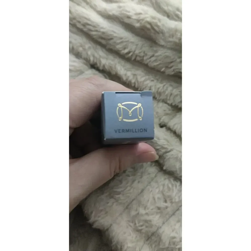 Merit Signature Lip Matte Lightweight Lipstick  Vermillion NIB Cruelty Free Chic